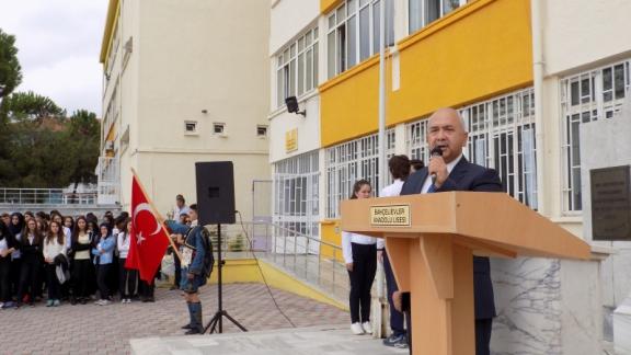 15 Temmuz Şehitler Anadolu Lisesi´nde Anma Töreni Yapıldı.