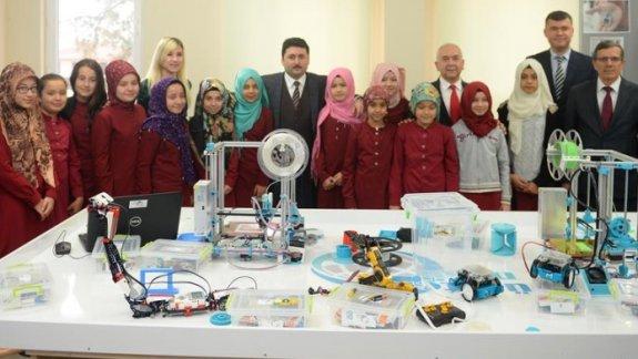 Altıeylül Belediye Başkanı Sayın Hasan AVCI Şehit Ömer Faruk BOL İmam Hatip Ortaokulunu Ziyaret Etti