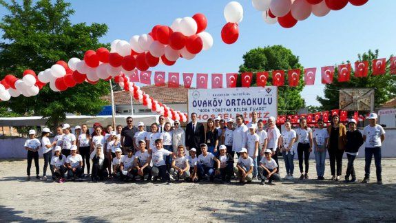 Ovaköy Ortaokulu TÜBİTAK 4006 Bilim Fuarı Açılışı