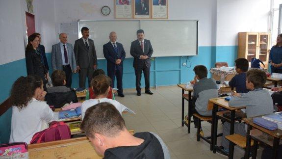 Altıeylül Belediye Başkanı Sayın Hasan Avcının Karamanköy İlkokulu Ziyareti