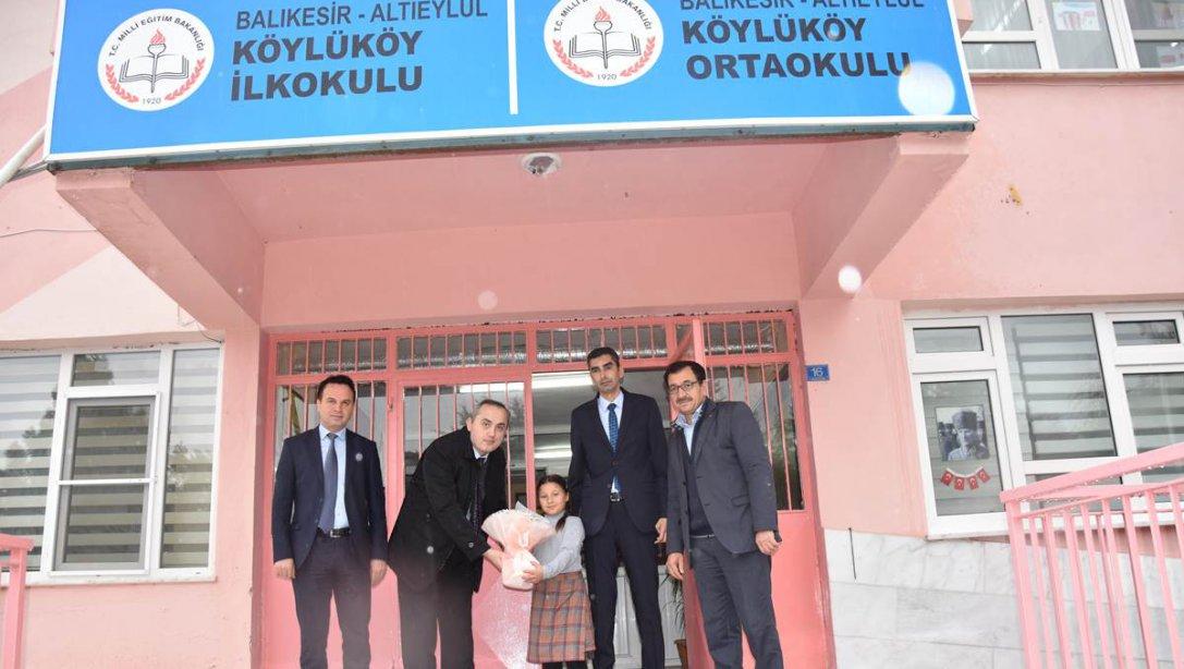 Kaymakamımızın Köylüköy İlk/Ortaokulu Ziyareti