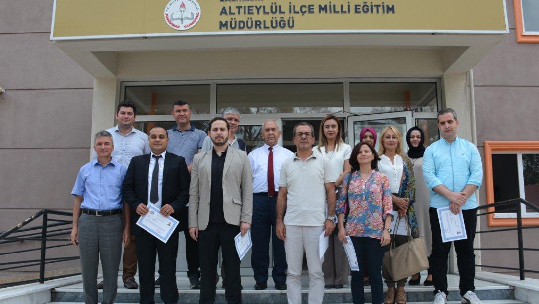 Güney Marmara Kalkınma Ajansı Projesi Yapan Öğretmenlerimiz  Başarı Belgesi İle Ödüllendirildi