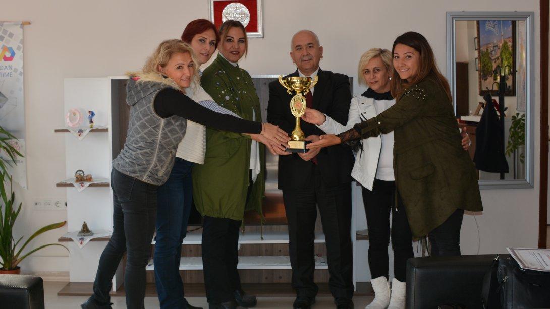 Türkiye Öğretmenler Şampiyonası Kupası İlçemize Geldi