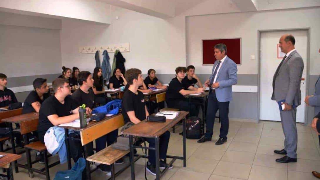 İl Milli Eğitim Müdürümüz, Mehmet Ağa Safarov Anadolu Lisesini Ziyaret Etti