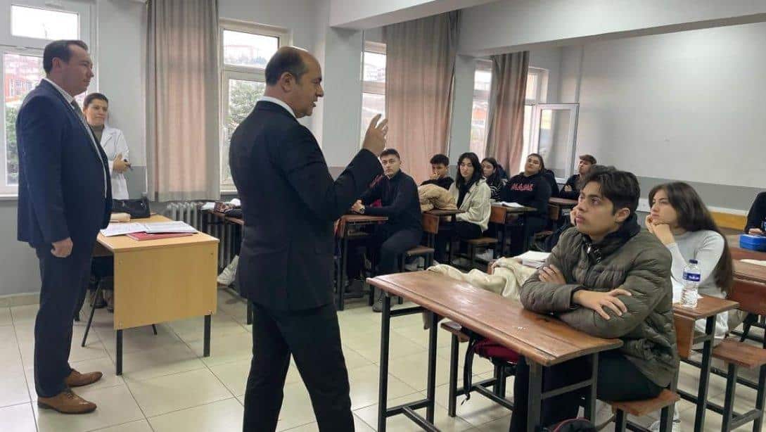 İlçe Milli Eğitim Müdürümüz Mehmet Ağa Safarov Anadolu Lisesini Ziyaret Etti